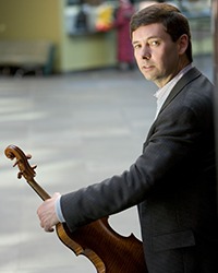 Roberto Diaz Roberto Diaz