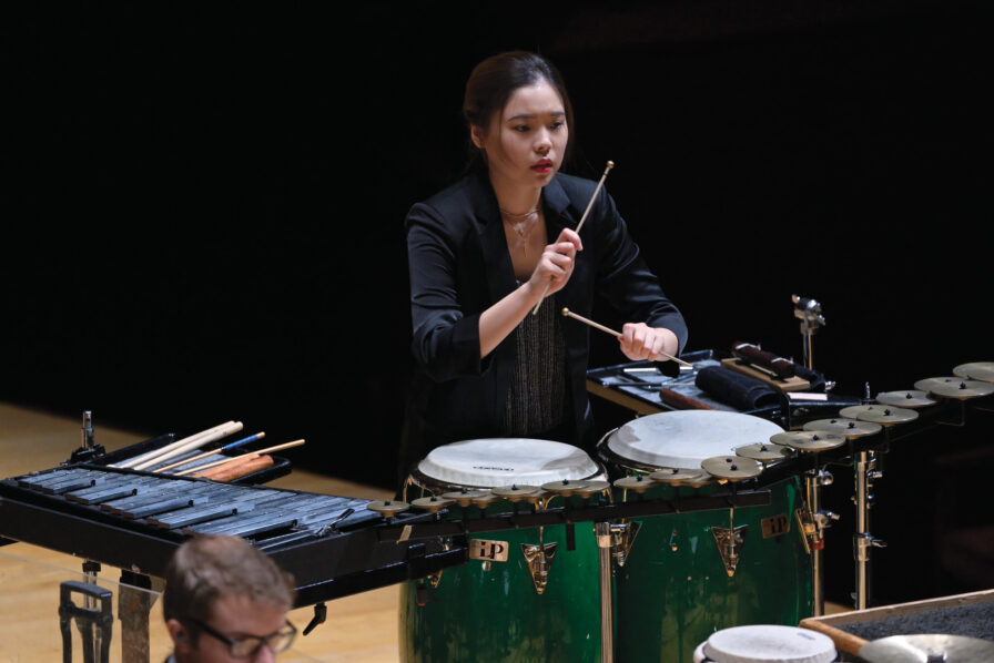 Sijia Huang is featured in the Philadelphia premiere of Christopher Theofanidis’s Drum Circles at Verizon Hall